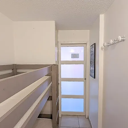 Renove Avec Parking Privatif ,a 2min De La Plage Lejlighed